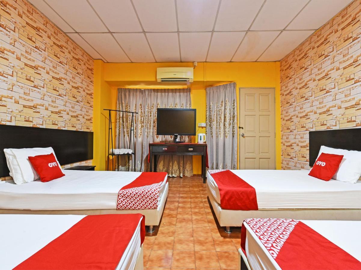 Oyo 90363 Nyamanya Inn Kuantan Exteriör bild